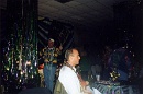 1999-04-13-033